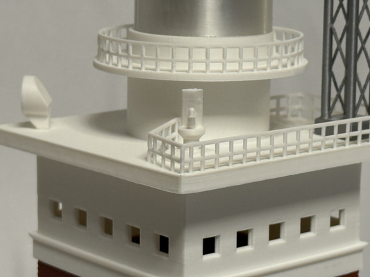 Leuchtturm Helgoland – H0 Bausatz – 47 cm – 51 Teile